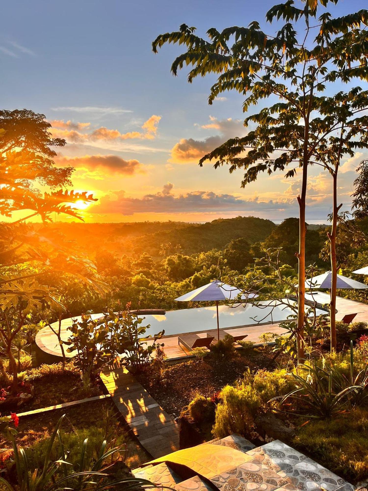 Kubuhill Sunset Bungalow Toyapakeh エクステリア 写真